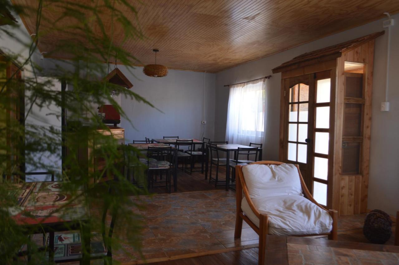 Hostal Y Cabanas Vientos Del Sur Пуэрто-Инхеньеро-Ибаньес Экстерьер фото
